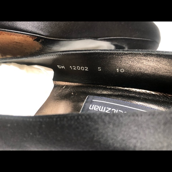 Stuart weitzmen - Picture 5 of 8